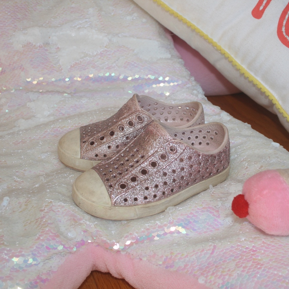 Pink Glitter Natives for Girls